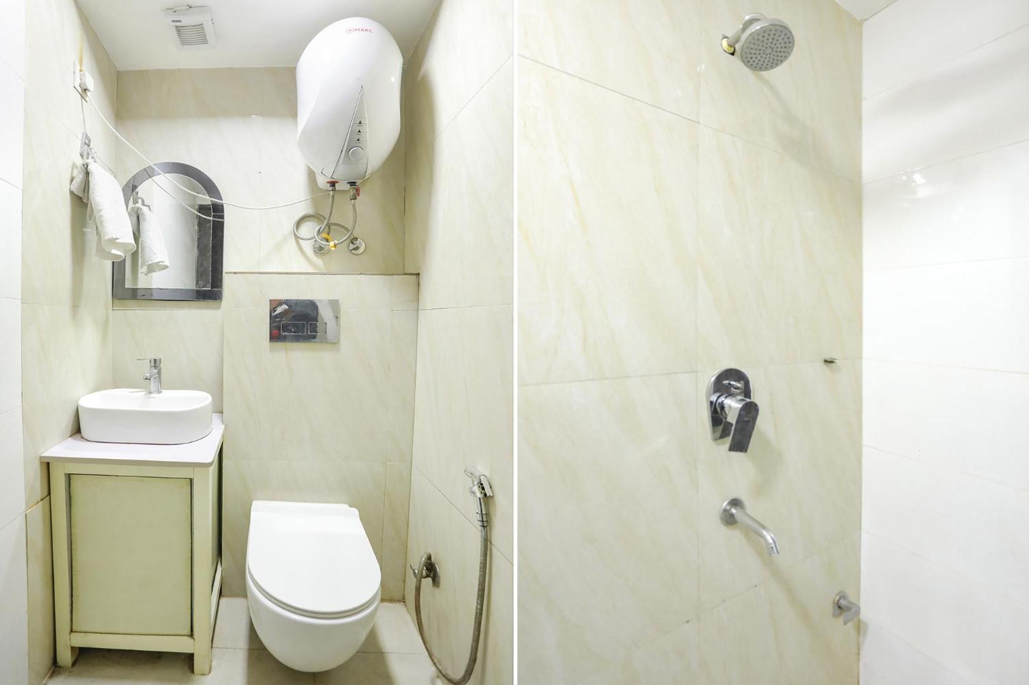 Hotel Fabexpress The Arrow Nueva Delhi Exterior foto